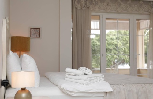 Iznik Bed & Breakfast | Aşiyan Yalısı