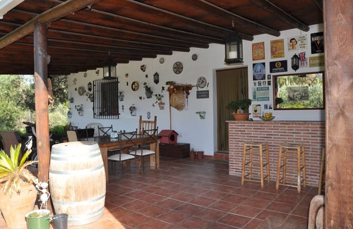 Orgiva House | A 2 bedroom country house with large private garden and swimming pool
