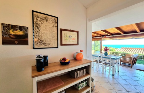 Costa Rei Villa | A 300 mt dalla spiaggia, splendida vista mare, giardino parcheggio grattuito
