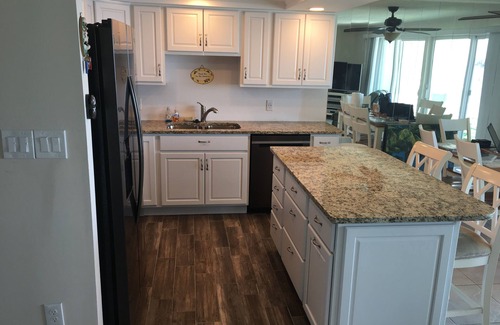 Midtown Ocean City Condo | A Bayside Boaters' Paradise - Pool - Family Fun - Next to Convention Center