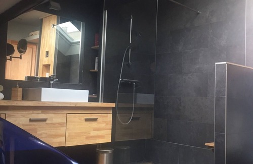 Gambetta Apartment | A beautiful apartment in the center and on the roofs of Montpellier