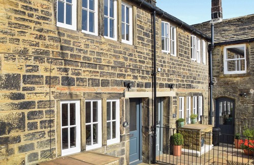 Holmfirth Cottage | A beautiful rural base around 1. 5 miles from the centre of Holmfirth.