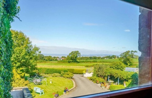 Slyne Apartment | A beautifully appointed apartment featuring lots of original artwork.