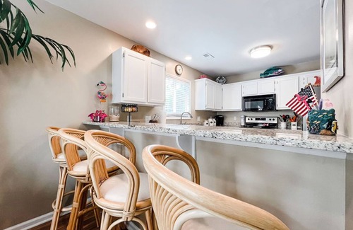 Hanover Place Condo | A bike ride from the beach