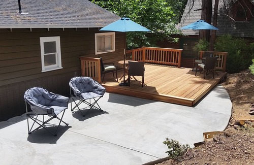 Twain Harte Cabin | A Boa Vida Cozy cabin with Twain Harte Lake membership, short walk to town