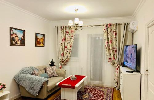 Oradea Apartment | A&C Hotel Rooms - Up in the Sky
