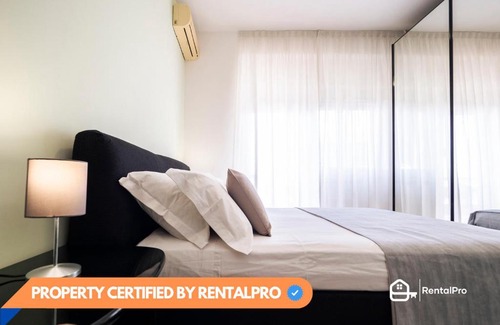 Quartiere XXIX Ponte Mammolo Apartment | A/C - Pool - Parking [Metro B]
