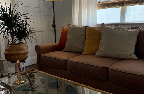 Tarpon Springs House | A charming 1905 bungalow in the heart of Tarpon Springs