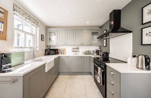 Holt Cottage | A charming former fishermans cottage