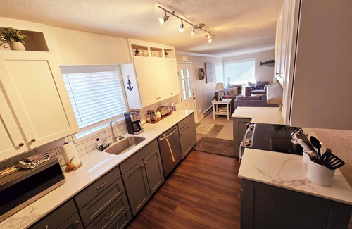 Long Beach House | A Coastal Fishers Lifestyle
