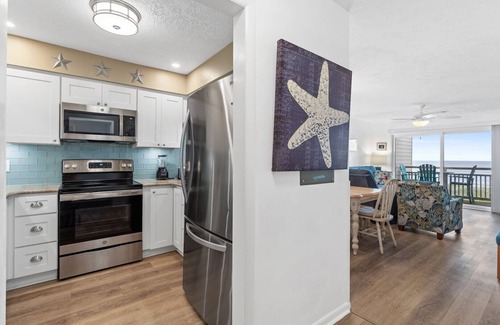 Long Beach Condo | A Coastal Getaway - OIBV 1011 - Coastal Vacation Resorts