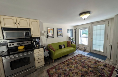 Ashfield House | A Comfortable Home with the Best Location in Downtown Jim Thorpe