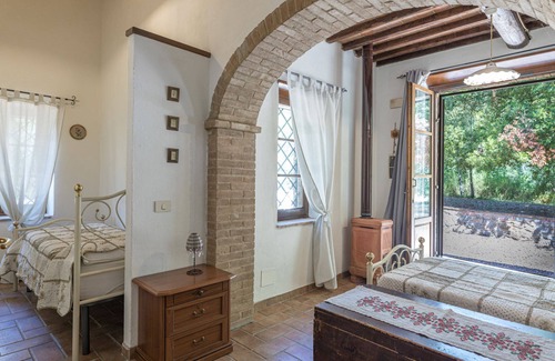 Murlo Other | a cosy country cottage in a very private, secluded position.