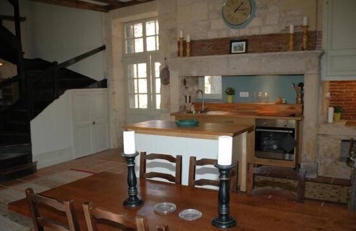 Le Bugue House | A cosy little pied-à-terre ideal for a couple, all amenities on walking distance.