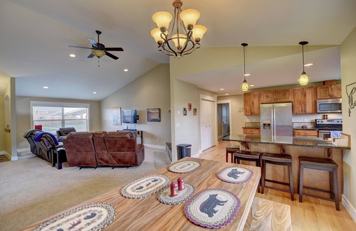 Bozeman House | A Cozy house in the heart of Gallatin Valley.