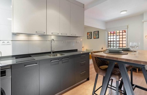 Lagunillas Apartment | A delightful experience in Málaga