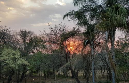 Hazyview House | A Farm Stay - Casablanca's Private Cottage,no loadshedding!