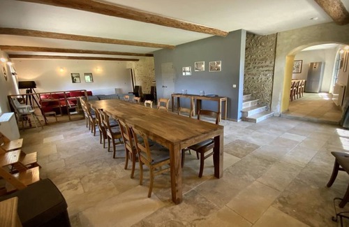Tulette Other | A farmhouse in Provence, near Mont Ventoux, absolute calm amidst the vineyards.