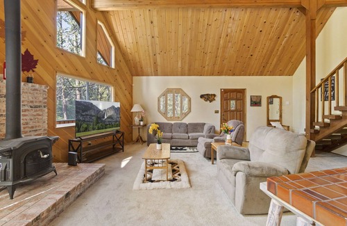 Arnold Ski Chalet | A-Frame Knotty Pine Chalet - Dogs Ok! Game Room with Pool Table, Basketball