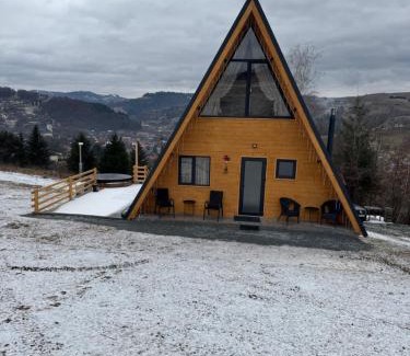 Bistra Cabin | A Frame Panoramic Dundy