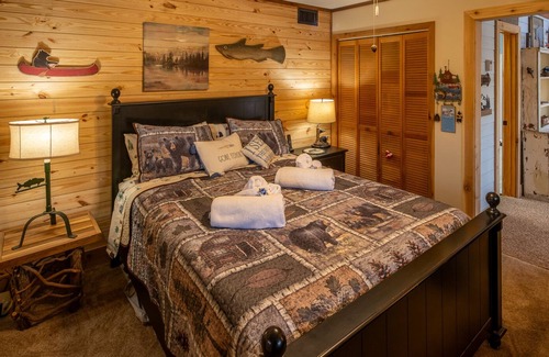 Banner Elk Cottage | A Fun Cabin Retreat Close to Grandfather Mountain