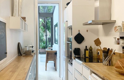 Aix-en-Provence Historic Centre Apartment | A garden in the historic heart of Aix en Provence