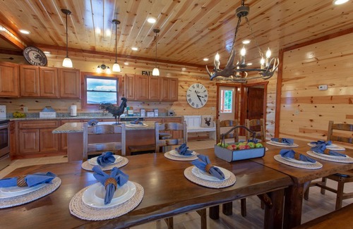 Gatlinburg - Pigeon Forge Cabin | A Heavenly View ~ 6 BR Indoor Pool Cabin ~ Sleeps 28 ~ Incredible Views!