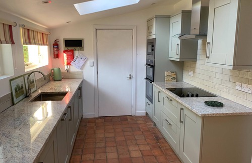 Newport House | A homely retreat in the heart of Newport