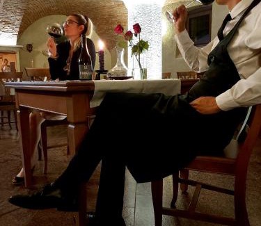 Saint-Vincent House | A' la Table du Sommelier Chambres d Hôtes