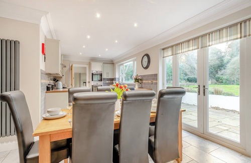 Overstrand Cottage | A lovely high-end property with five bedrooms and four bathrooms.