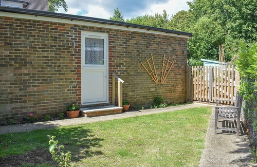 Lyminster Cottage | A lovely holiday property, ideal for couples.