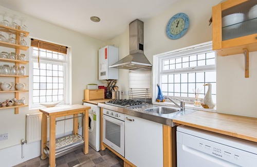 Deal House | A lovely seafront property located in the heart of Deal sleeping 6/8