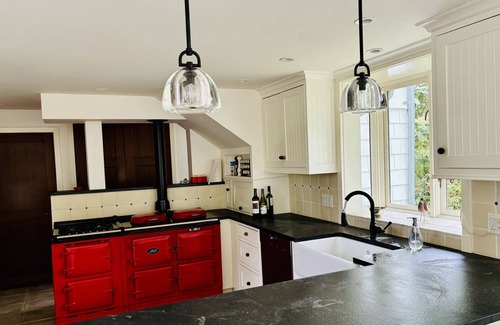 Kerrisdale House | A luxury country farmhouse minutes from Downtown, Vancouver.