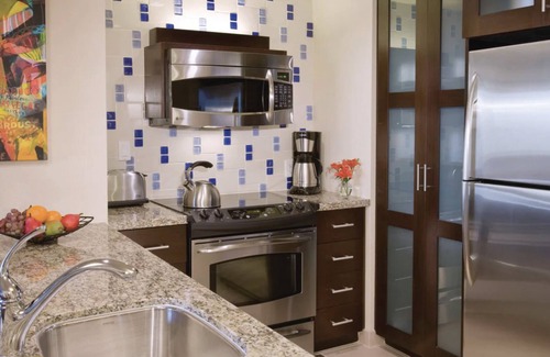 Las Vegas Villa | A Luxury Stay at a Beautiful Villa as you enjoy the Super Bowl Festivities!