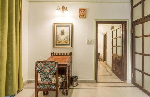 Kashipur Hotel | A Mansion