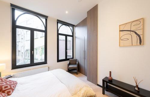 Historisch centrum Apartment | A Marbled Touched Haven