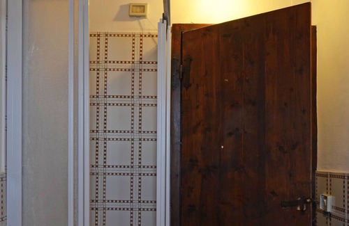 Po' Bandino House | A massive view on Tuscany/ Umbria; old hunting lodge with big terrace, amenities