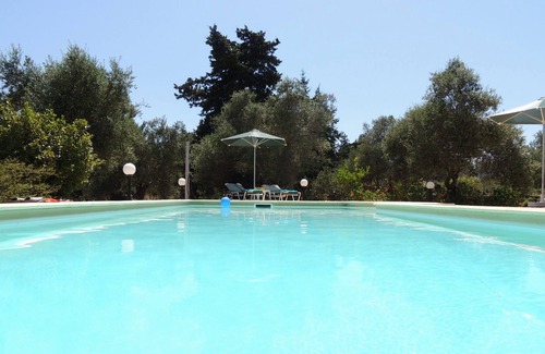 Apokoronas Villa | A Modern 3 Bedroom Villa with a Large Pool & Good Privacy but Close to Amenities