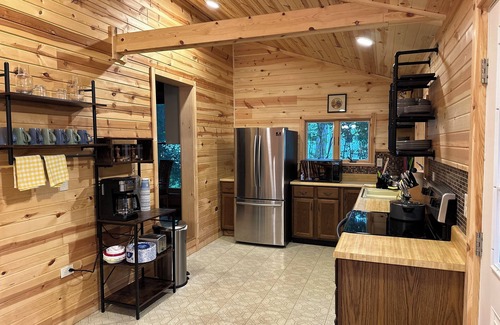 Alden Cottage | A New listing 2024! Blue Dream Cottage on Torch Lake