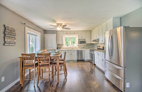 Garrison House | A perfect family getaway on Mille Lacs! Fishing Dock, Game-room, Amazing yard!