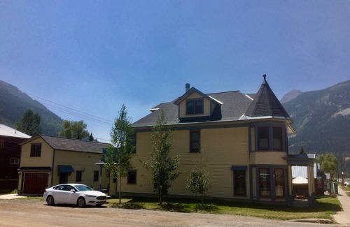 Silverton House | A Perfect Landmark Victorian in the Heart of Town