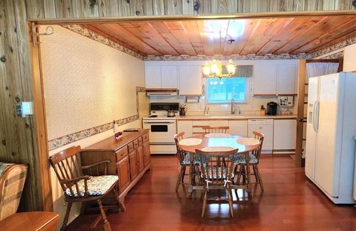 Dunsford House | A Perfect Waterfront House, 117 Clifford