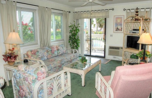 Myrtle Beach Apartment | A Place at The Beach 9670-123