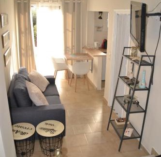 Nisaki Apartment | A Place to Relax 1