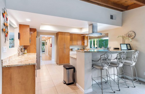 Palm Springs House | A Private Oasis in the Movie Colony
