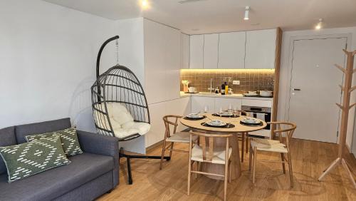 Barra Apartment | A Proa do Moliceiro DOCA Terrace Barra Beach