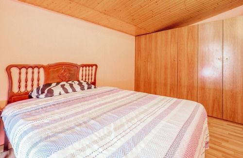 L'Aldea House | A quiet vacation home far away from everyday life awaits you near the river Ebro.