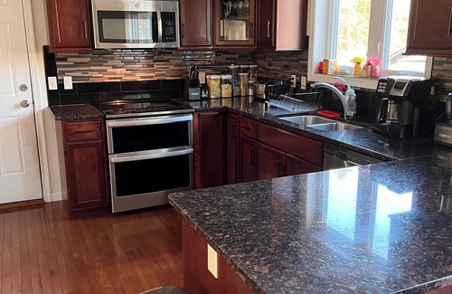 East Stroudsburg House | A river runs wild Beautiful Getaway