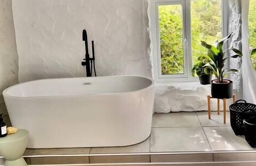 Llangefni Apartment | A secluded and romantic rural retreat