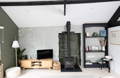 Llangefni Apartment | A secluded and romantic rural retreat